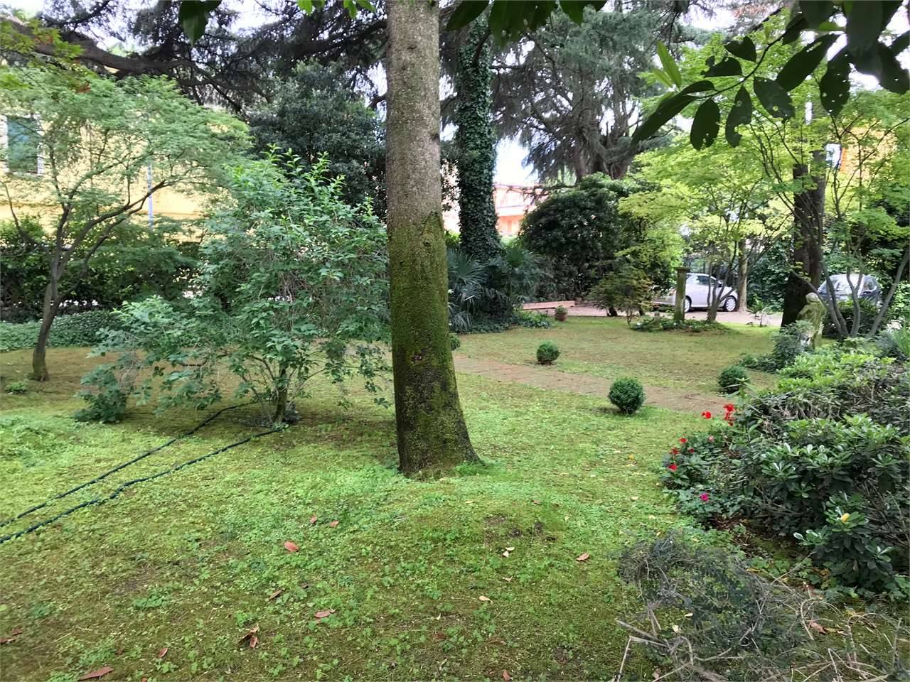 VILLA A LAGO 24