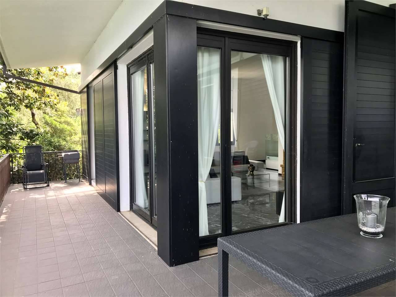 VILLA A LAGO 25
