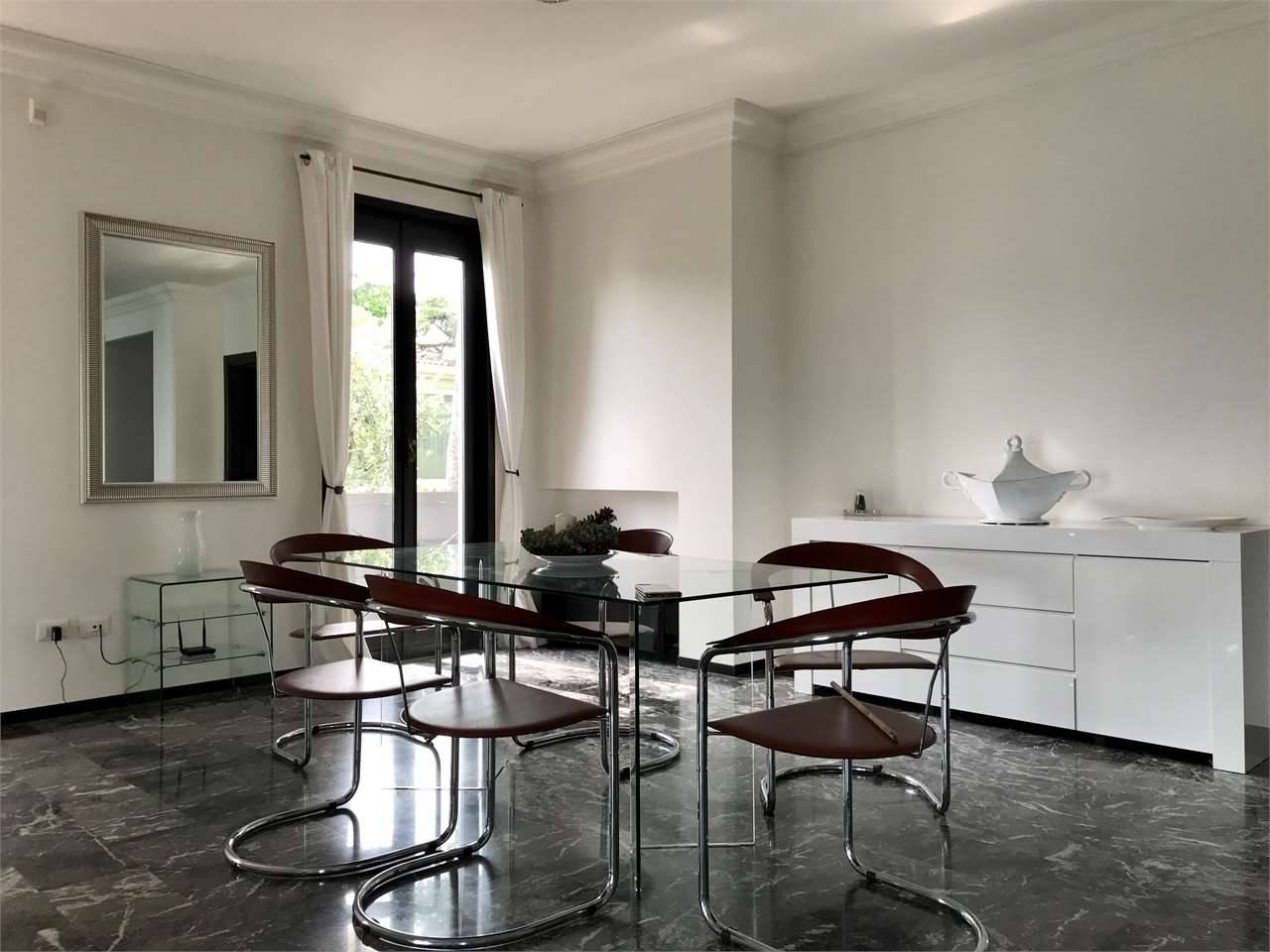 VILLA A LAGO 38