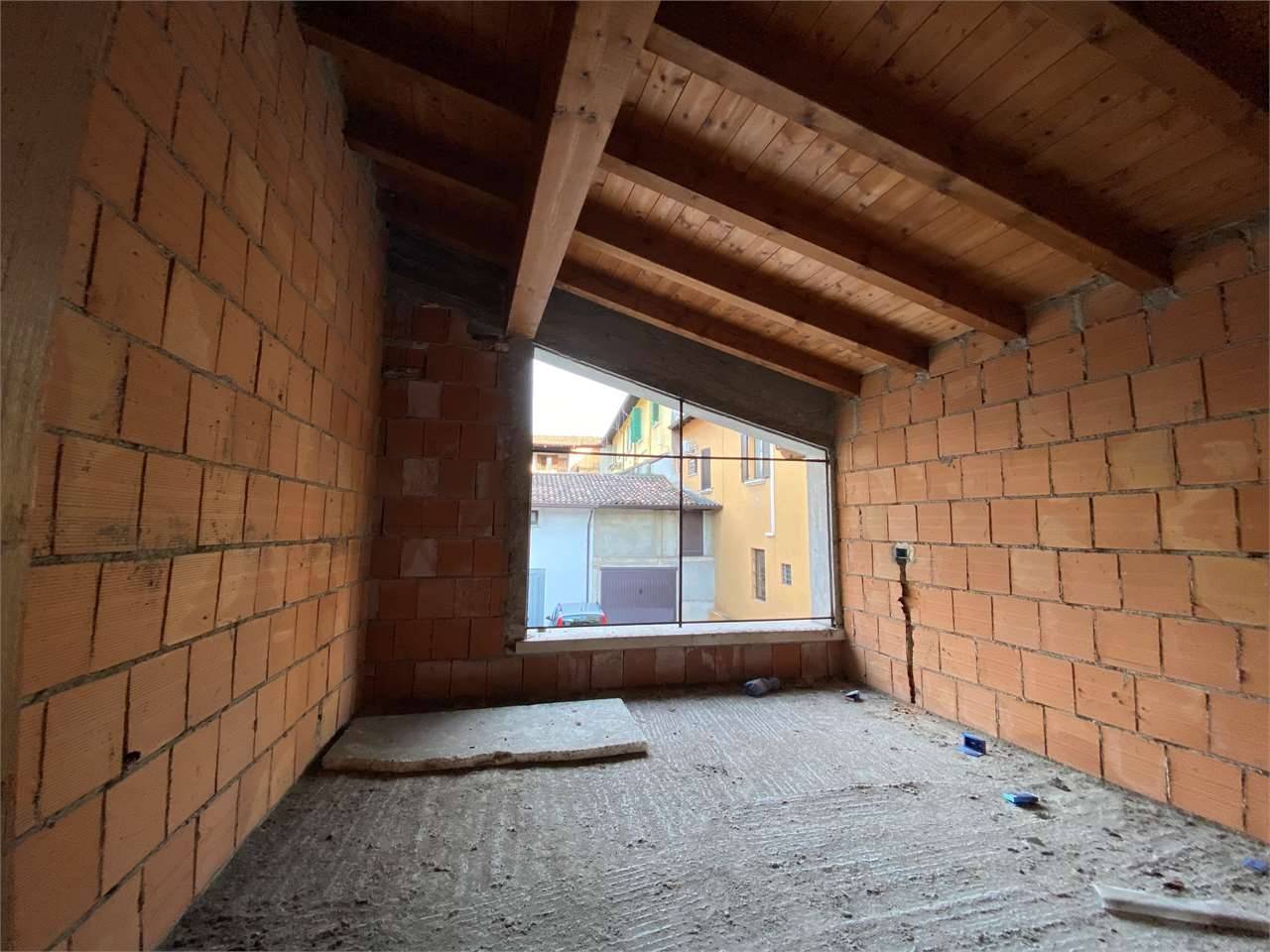 Porzione di casa 13