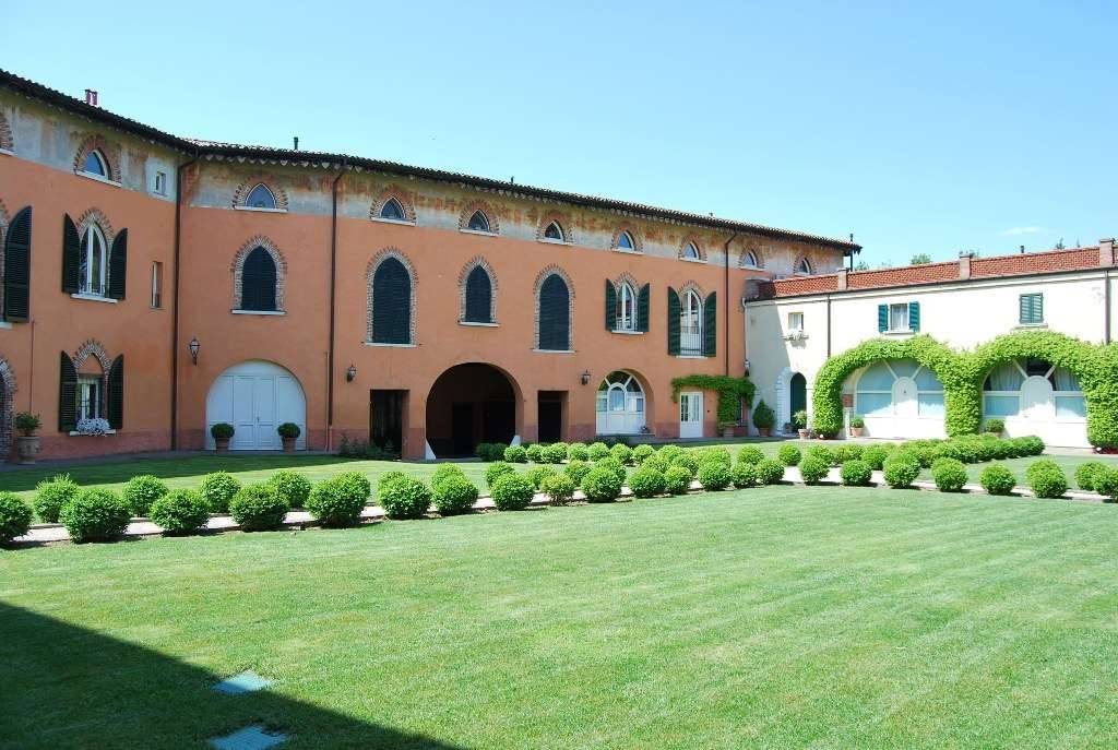 PALAZZO STORICO 8