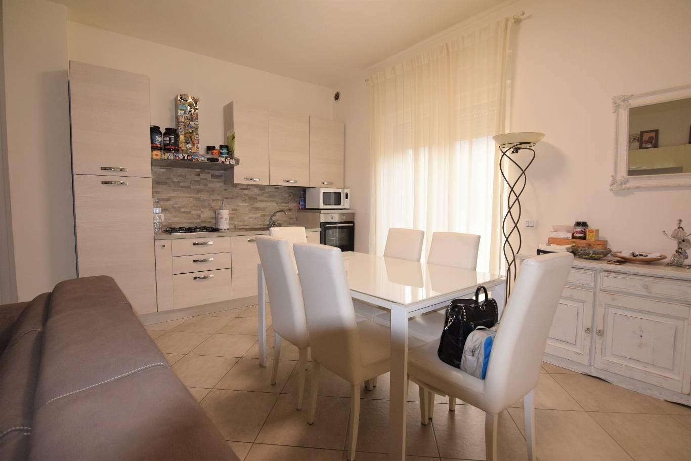 TRILOCALE CON TERRAZZO 4