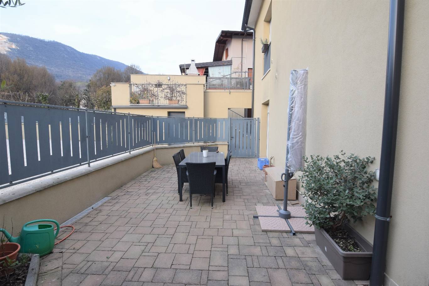 TRILOCALE CON TERRAZZO 8