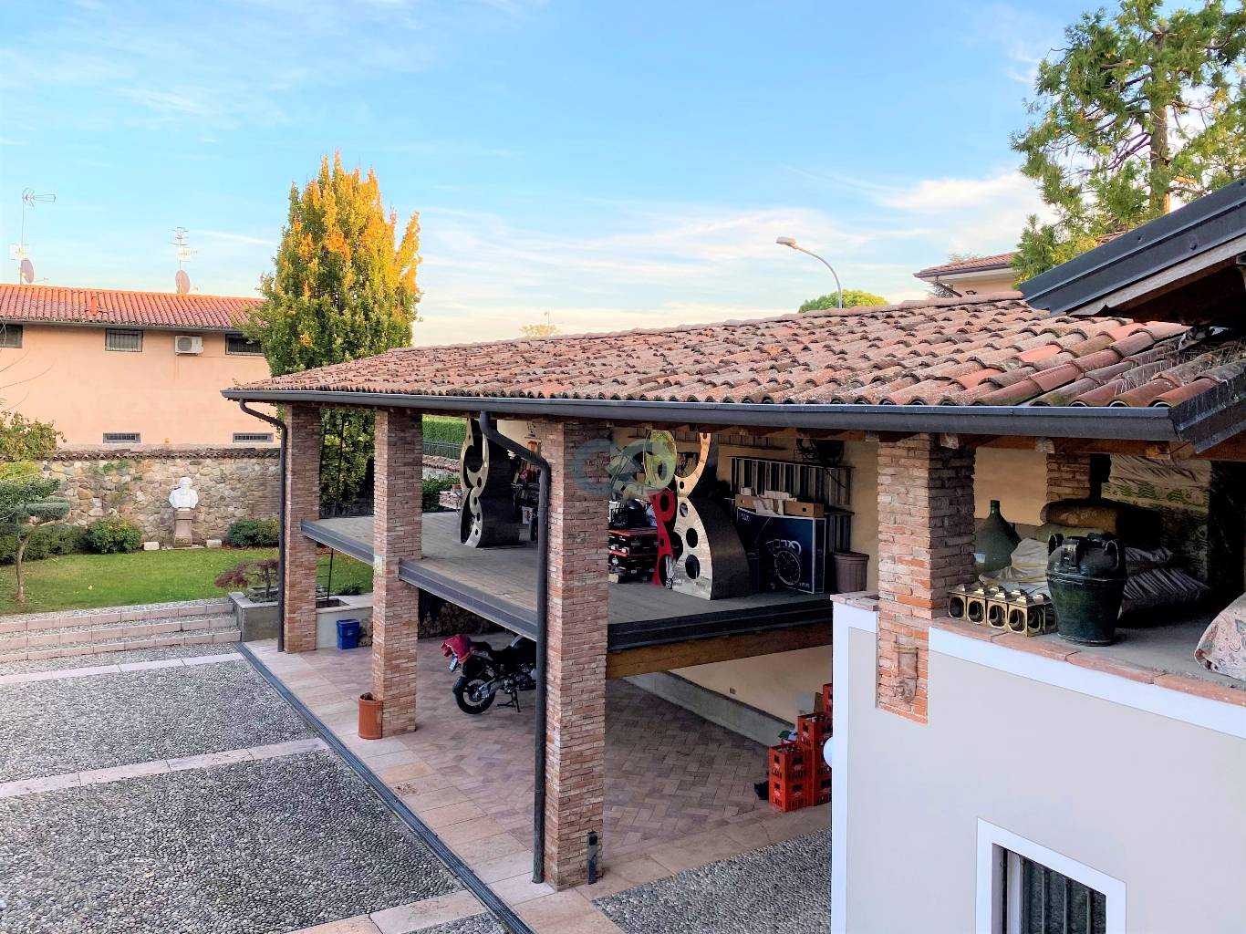 CASA INDIPENDENTE 48