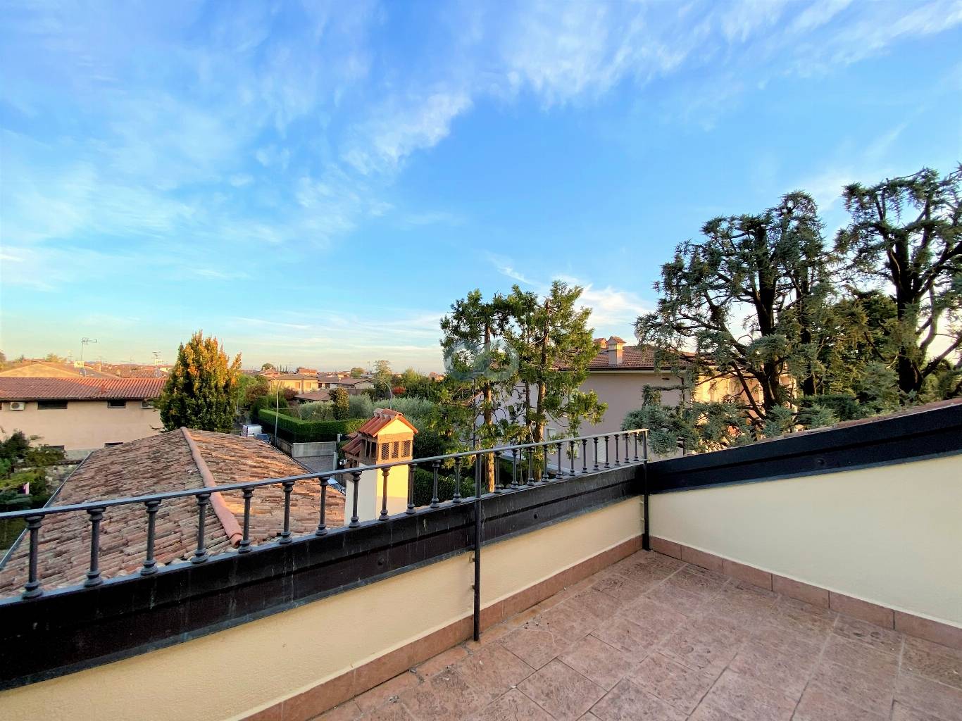 CASA INDIPENDENTE 51