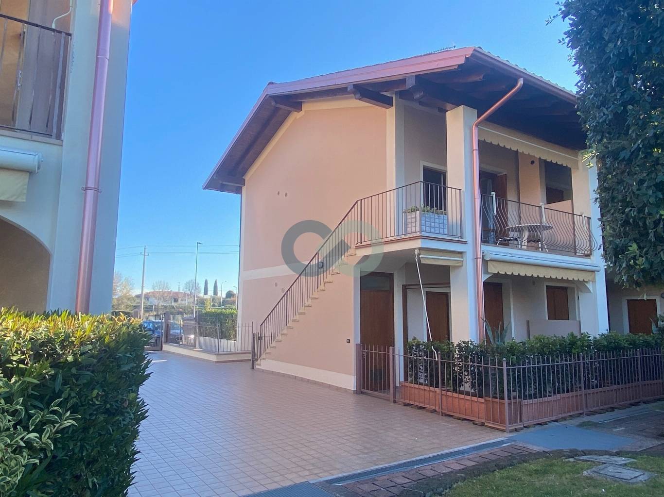 Appartamento in residence con piscina 1