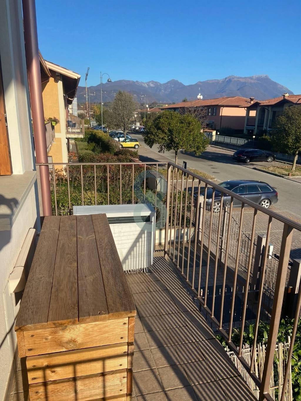 Appartamento in residence con piscina 11