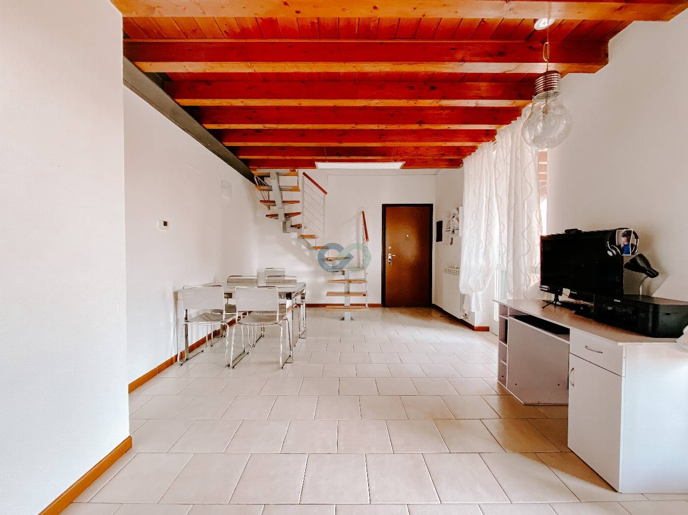 QUADRILOCALE CON TERRAZZO 4