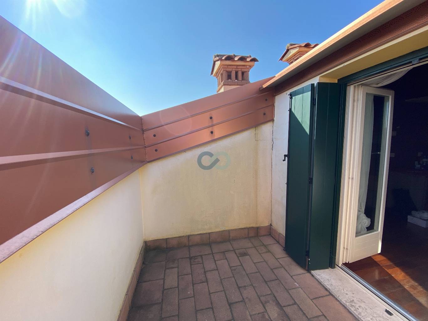 QUADRILOCALE CON TERRAZZO 20