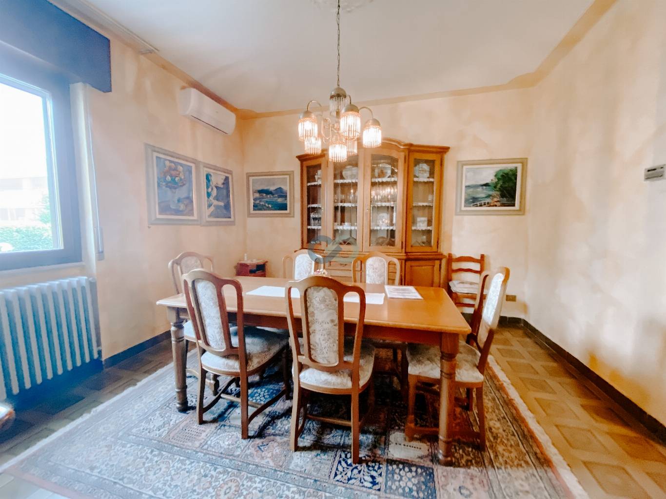 CASA INDIPENDENTE 8