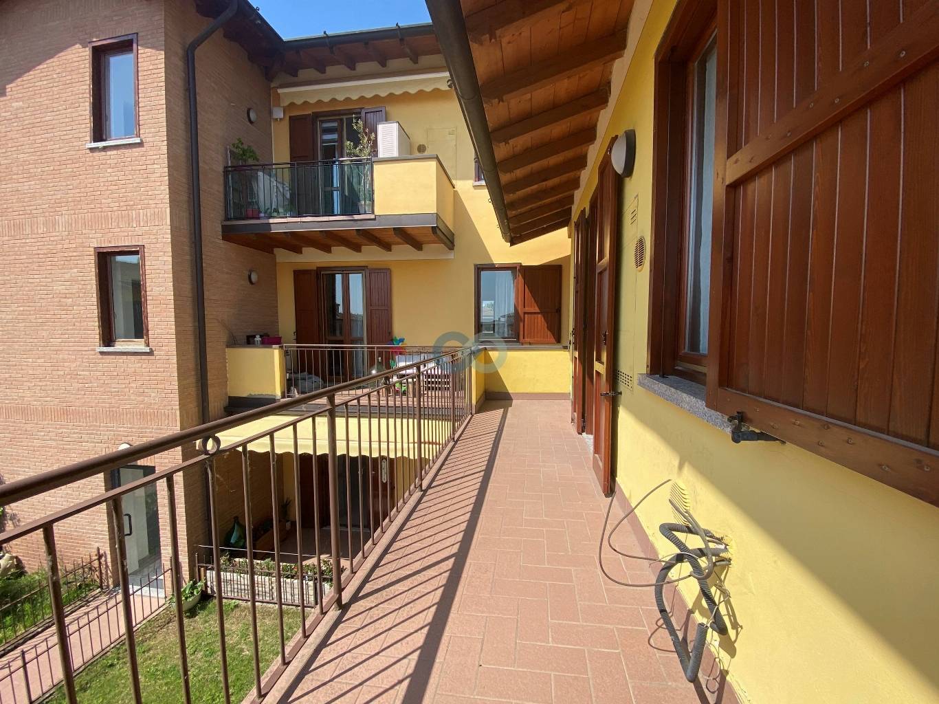BILOCALE CON GARAGE 14