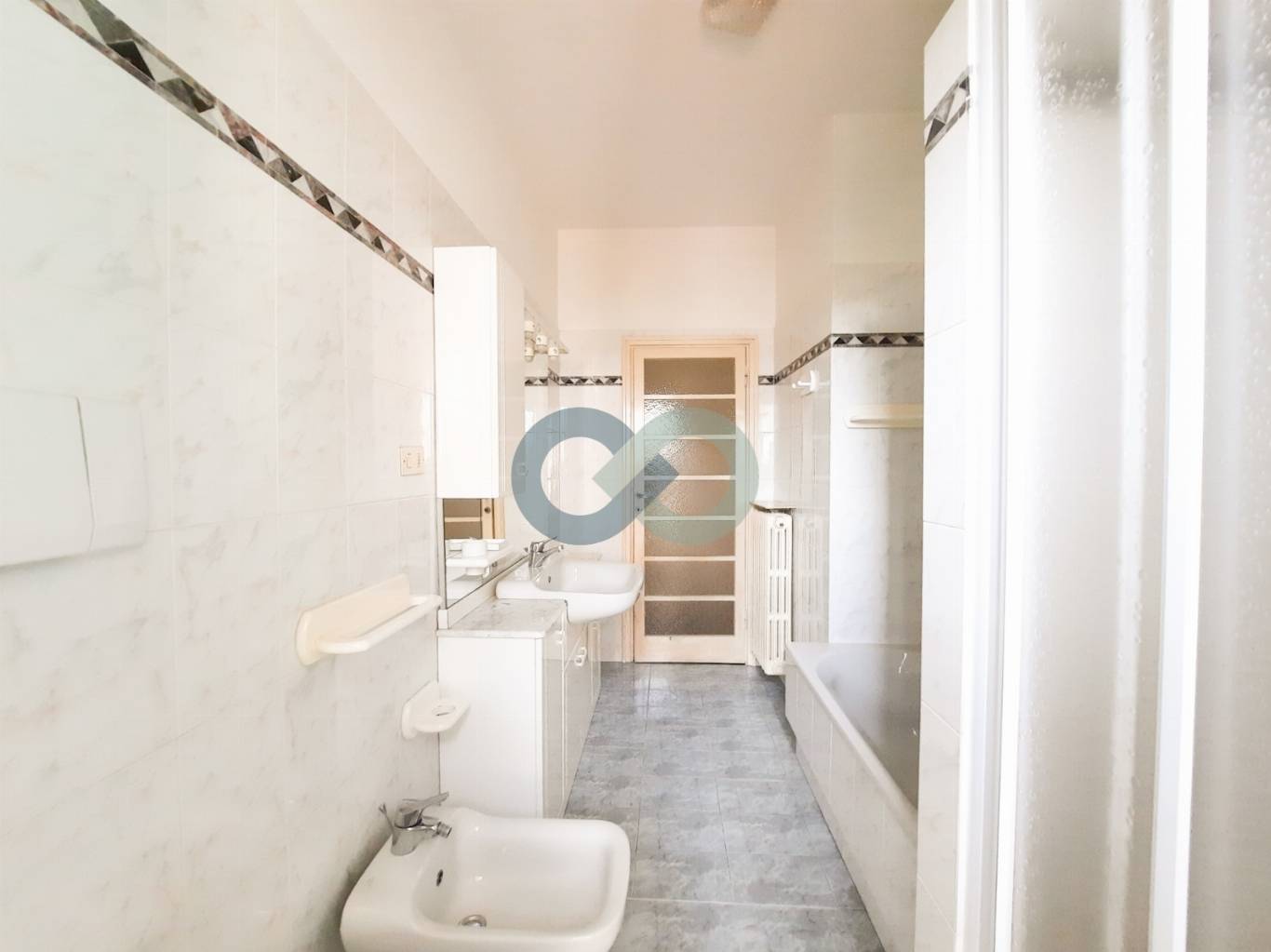 APPARTAMENTO IN BIFAMILIARE CON VISTA LAGO 17