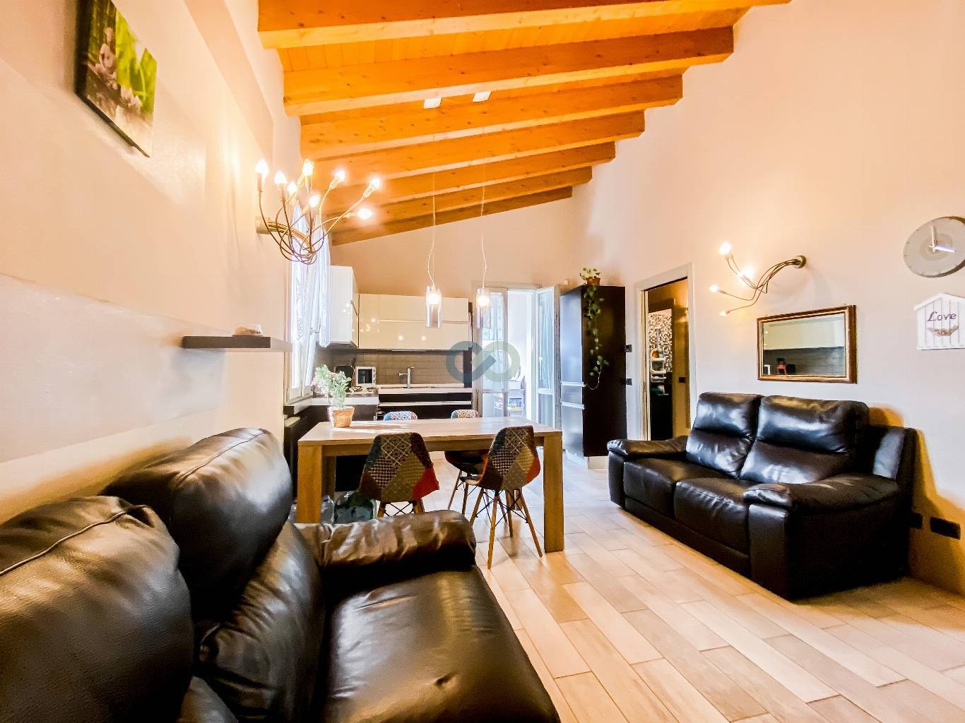 TRILOCALE CON LOGGIA PANORAMICA 4