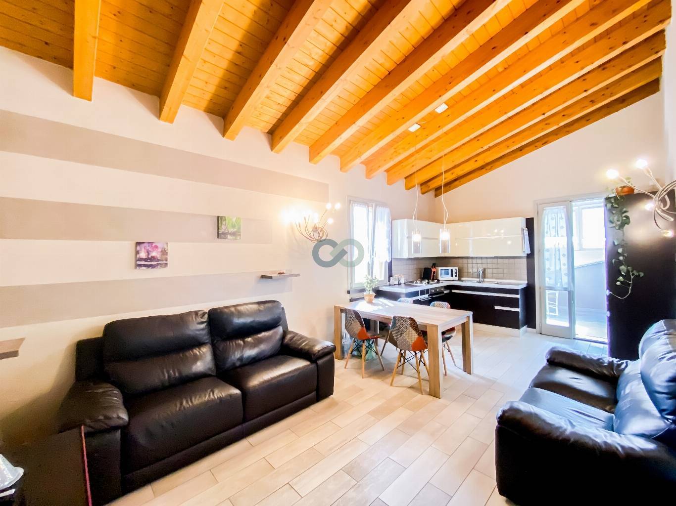 TRILOCALE CON LOGGIA PANORAMICA 5