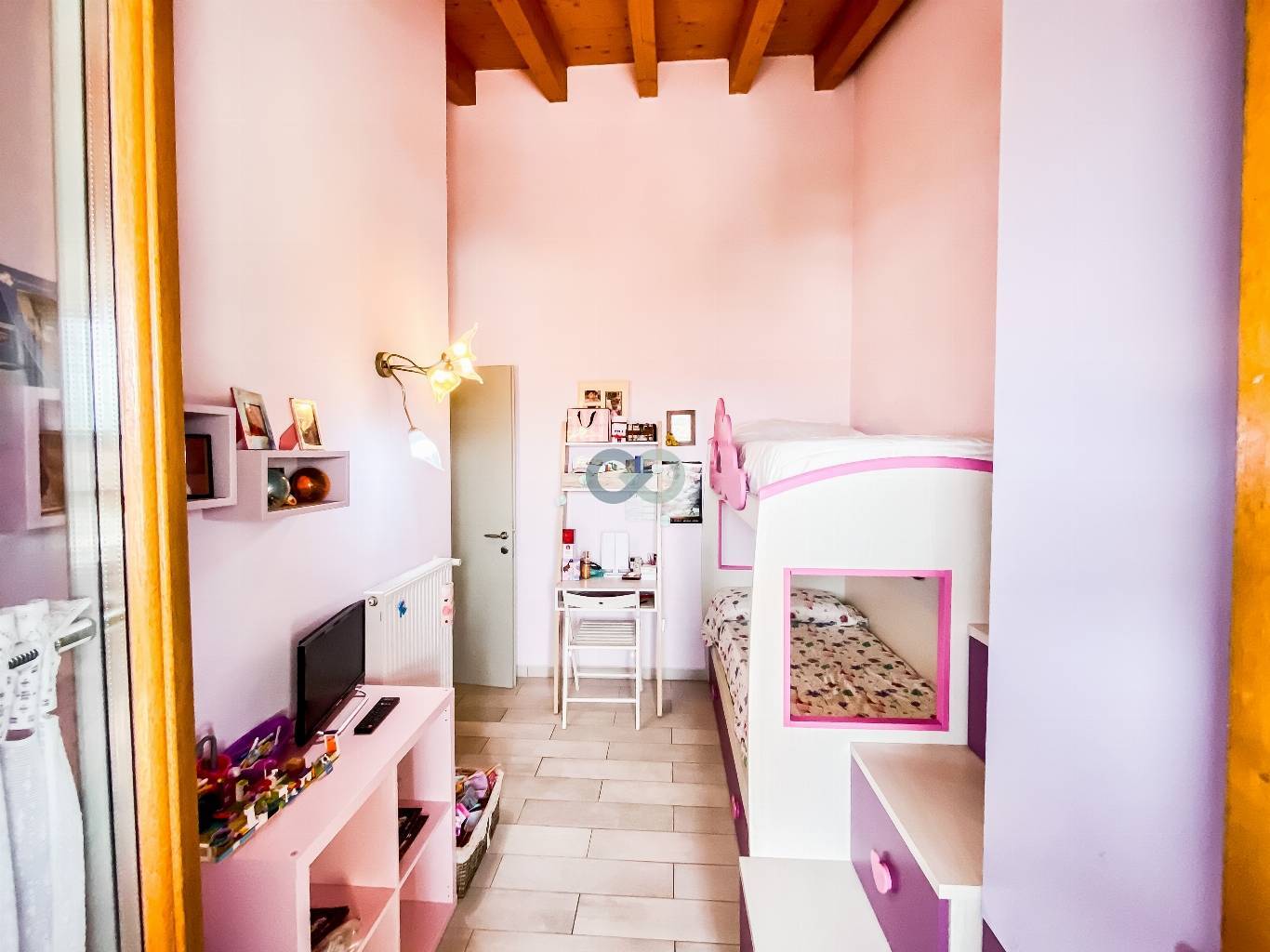 TRILOCALE CON LOGGIA PANORAMICA 14