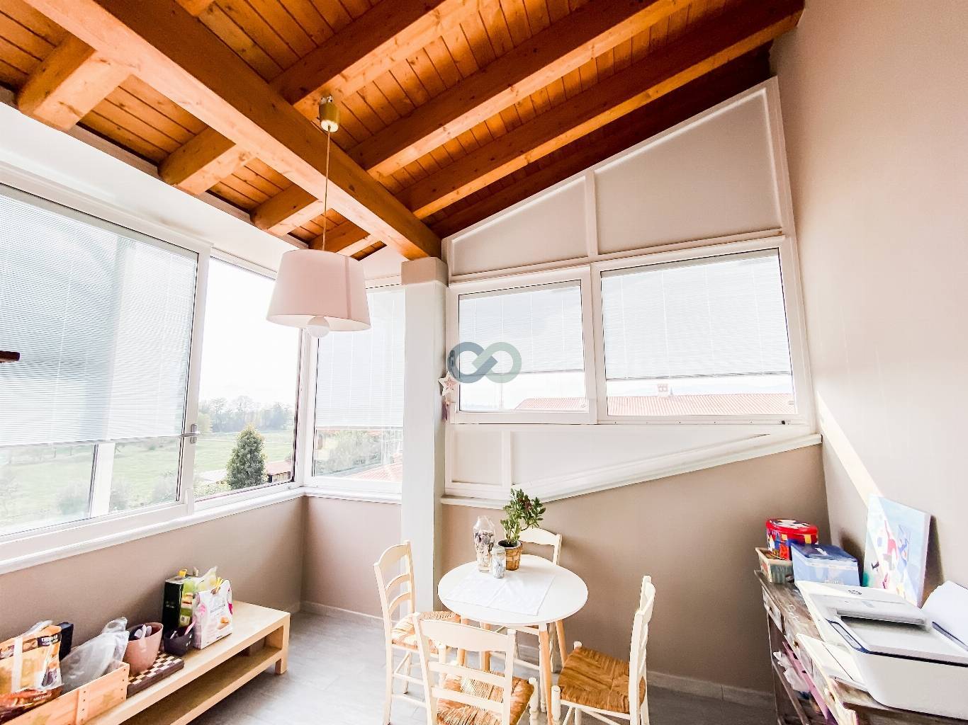 TRILOCALE CON LOGGIA PANORAMICA 11