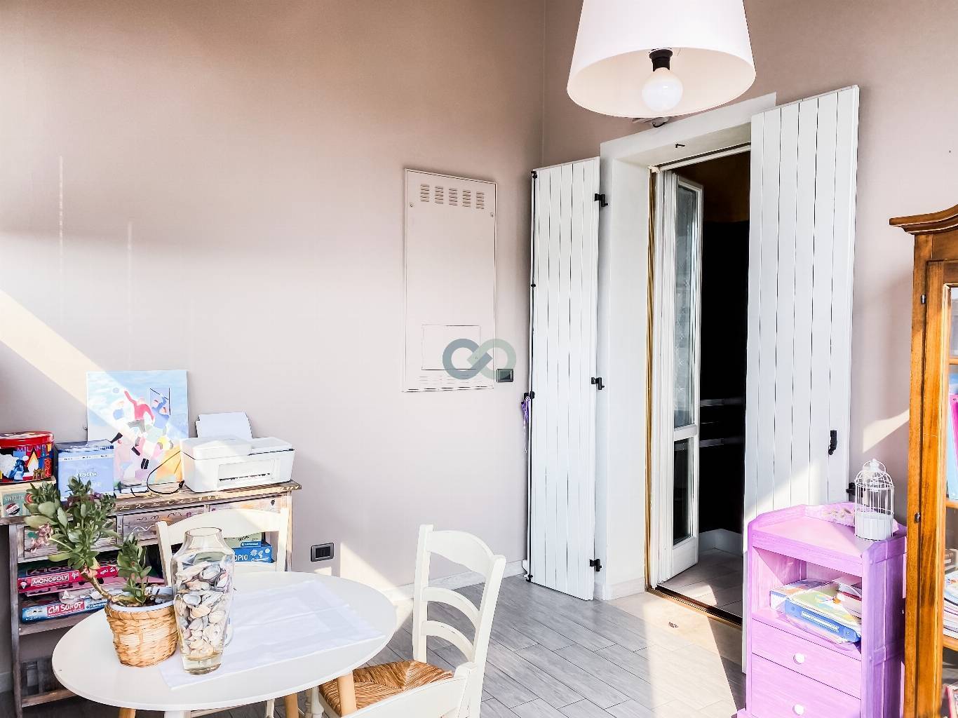 TRILOCALE CON LOGGIA PANORAMICA 9