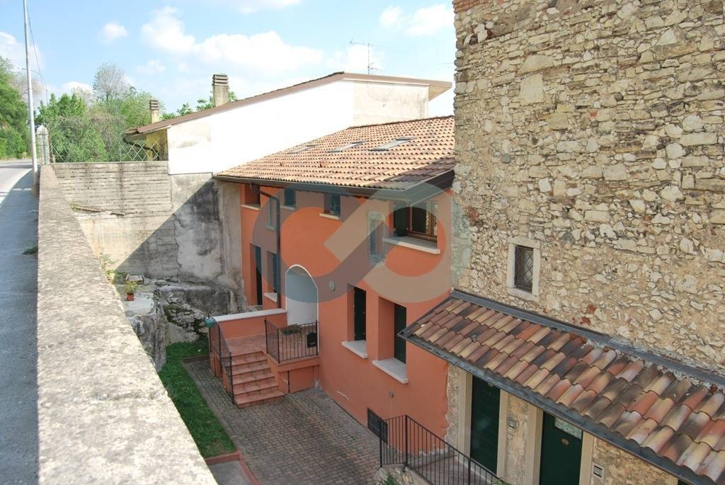 BILOCALE 7