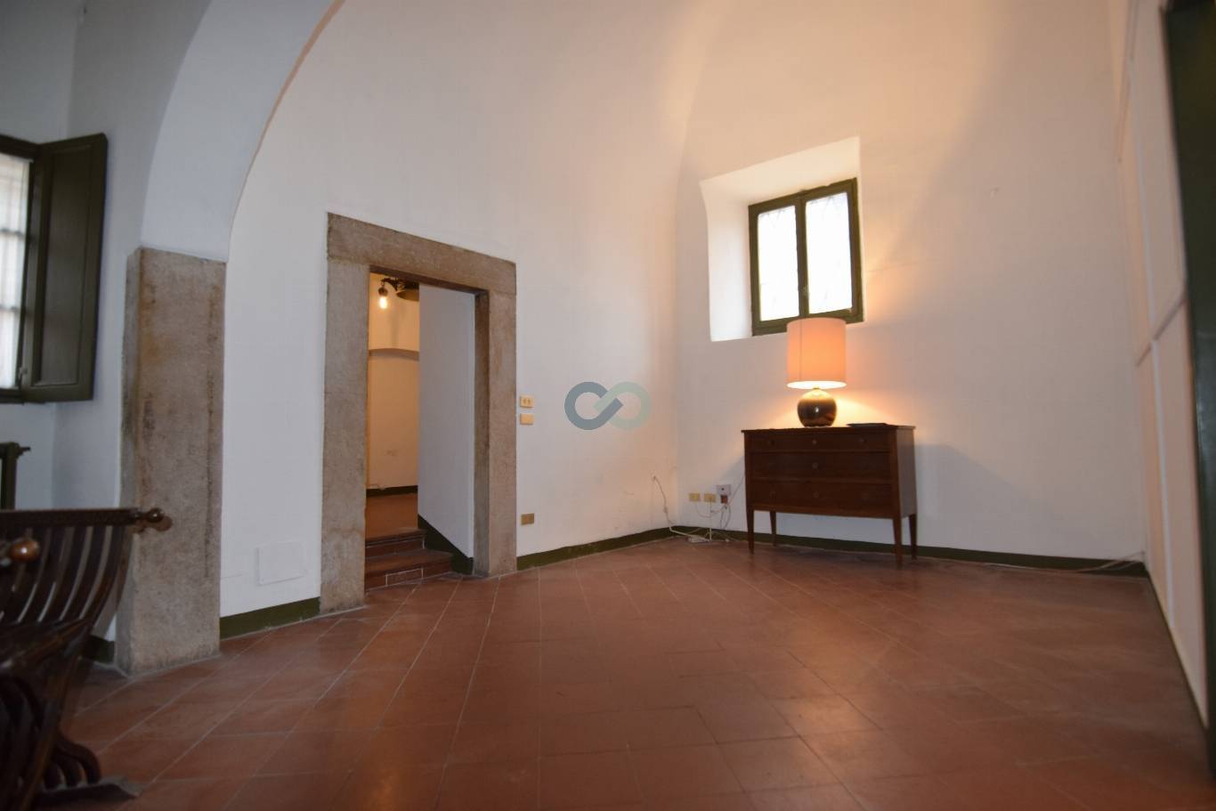 UFFICIO IN PALAZZO STORICO 4