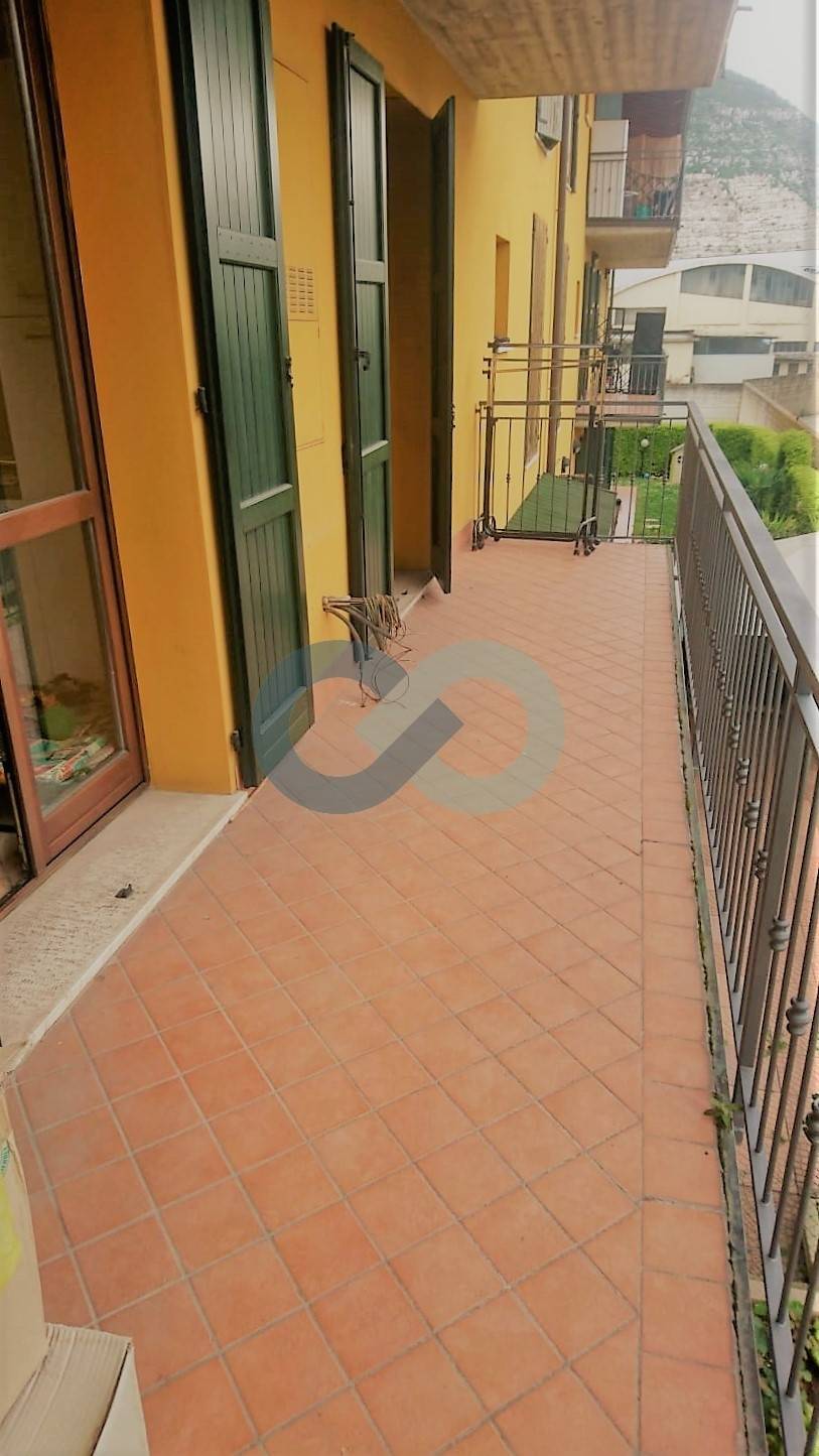 BILOCALE ARREDATO 14