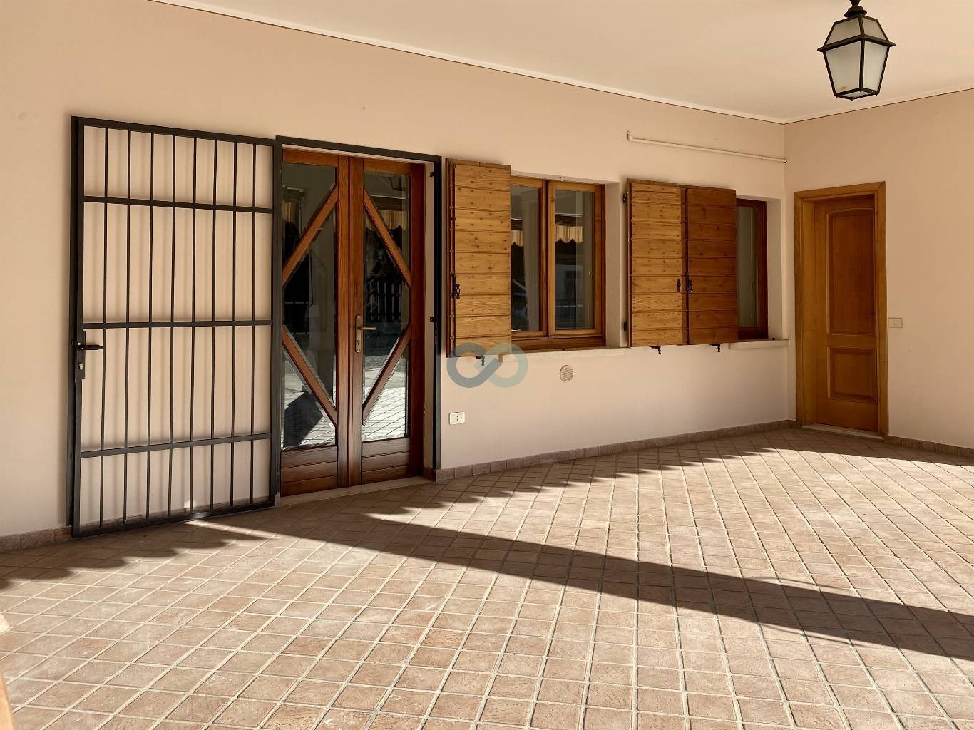 CASA IN CORTE CIELO TERRA 4