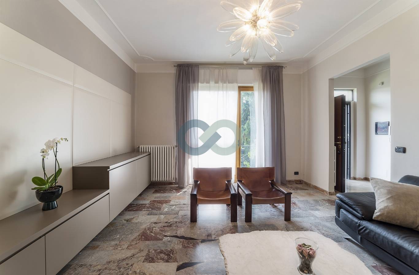 VILLA IN BIFAMILIARE 4