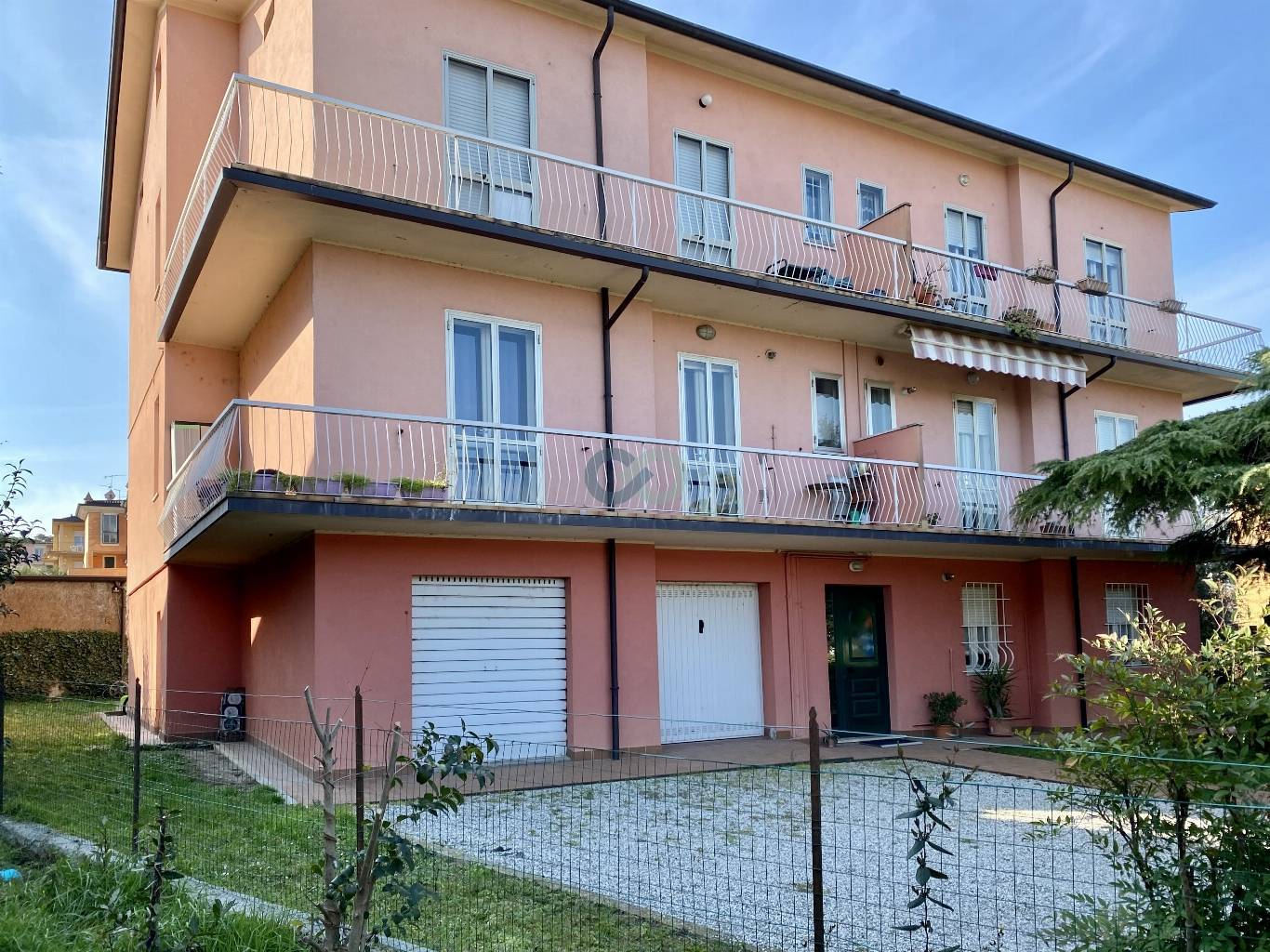 TRILOCALE CON GIARDINO 3