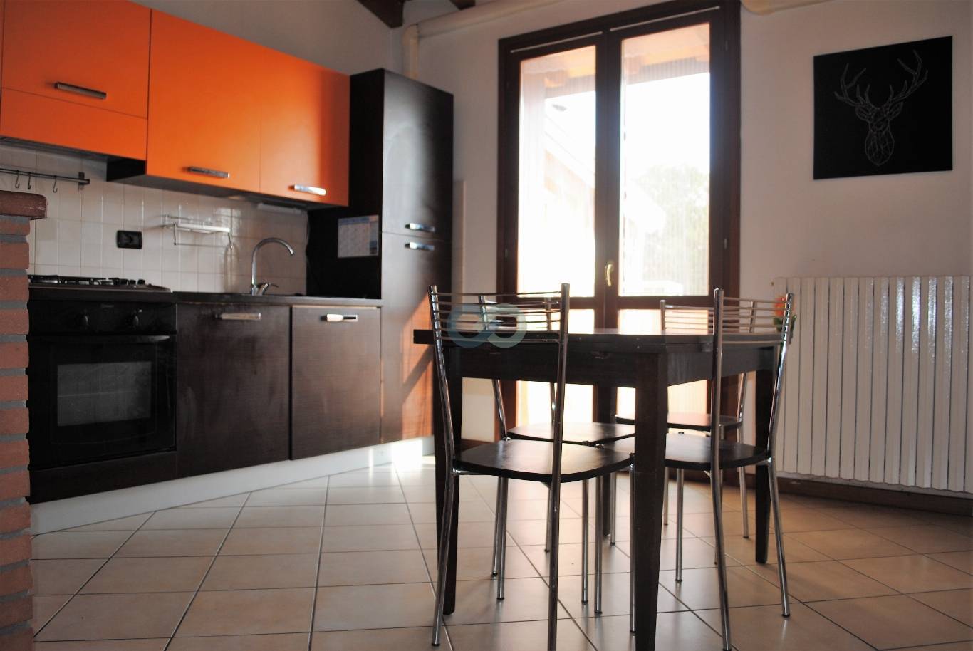 BILOCALE CON LAVANDERIA E BOX 3