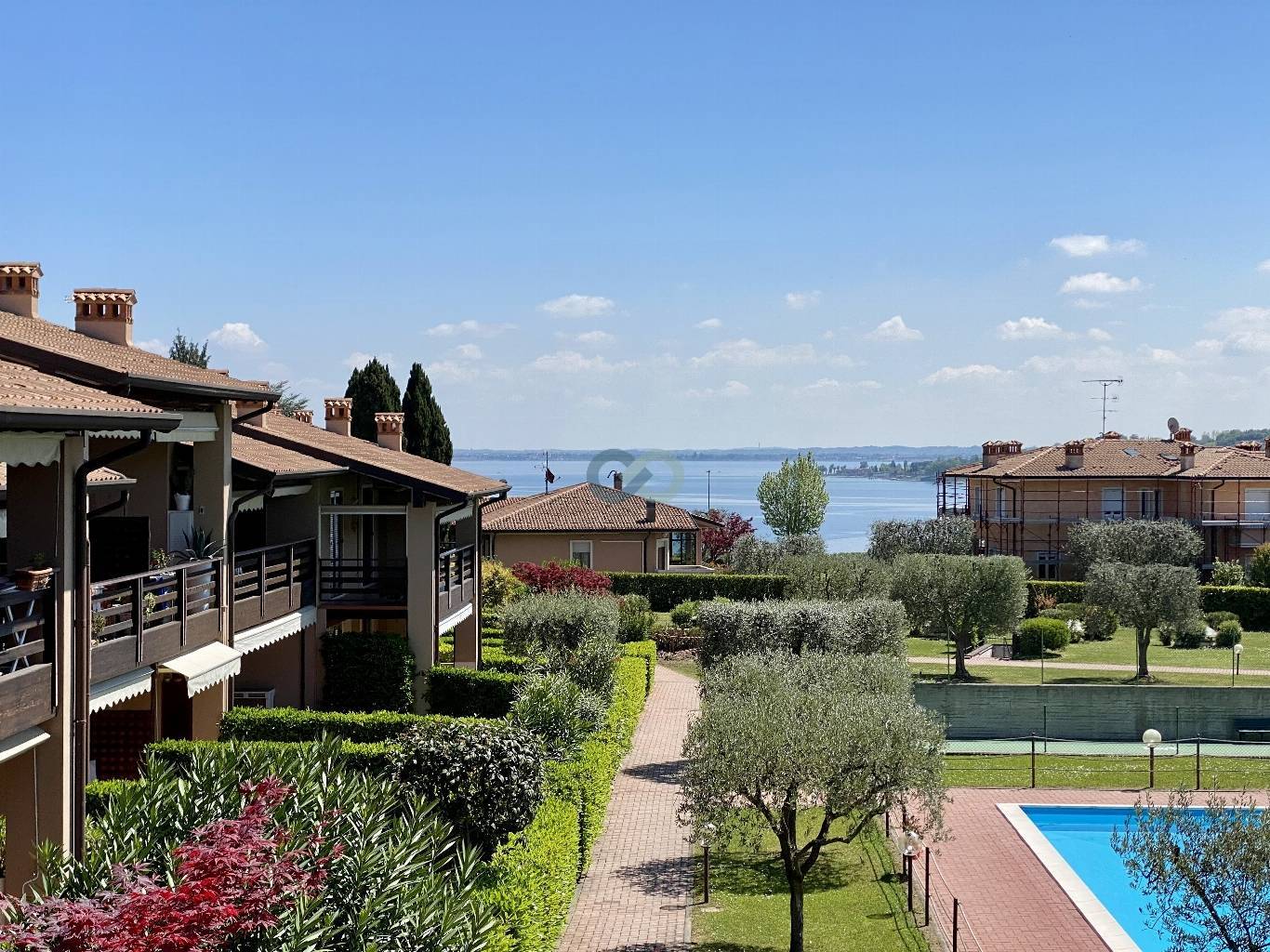 QUADRILOCALE VISTA LAGO 23