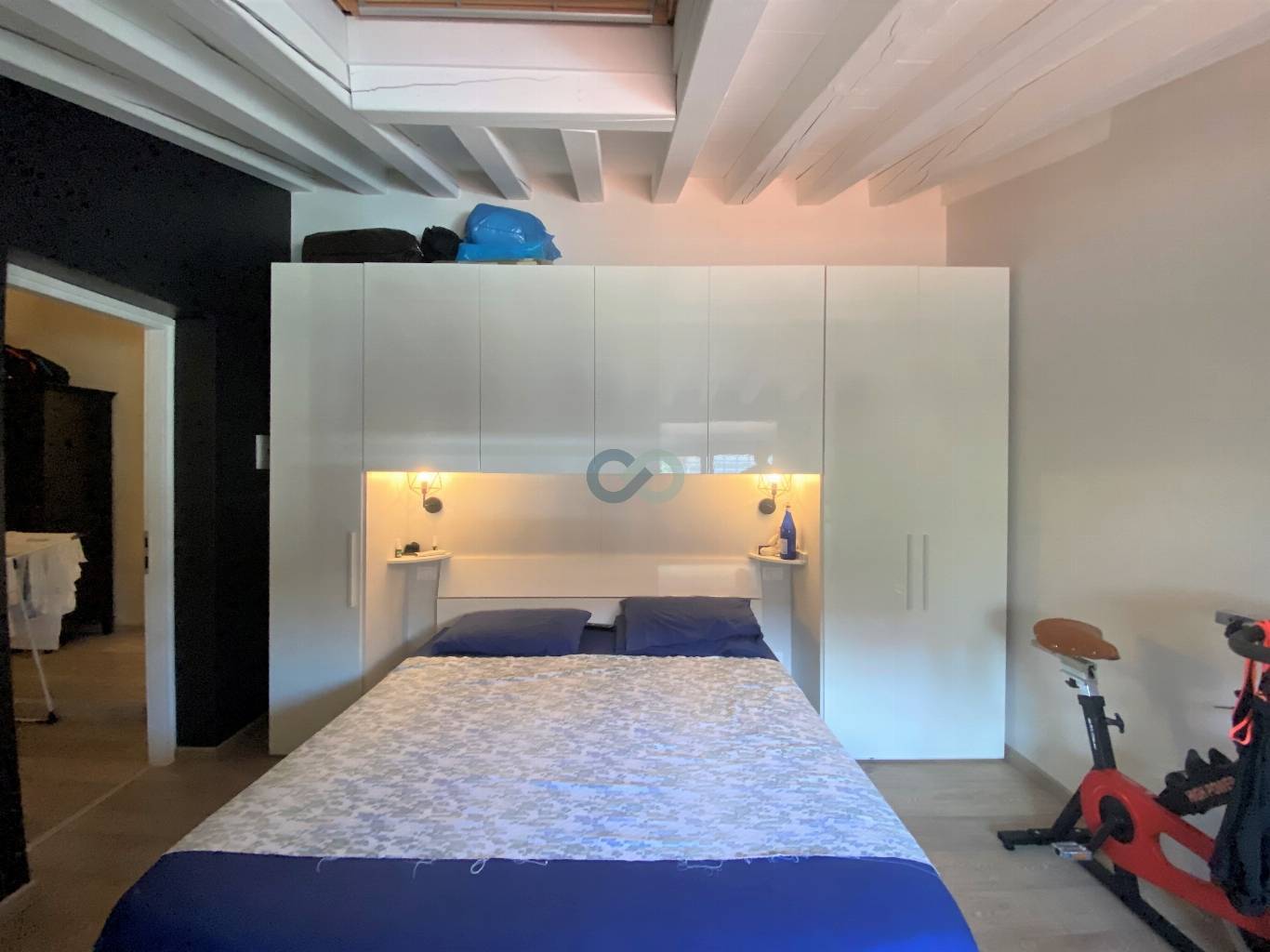 TRILOCALE TRAVI A VISTA 19