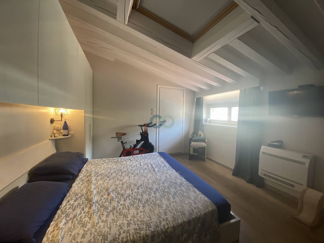 TRILOCALE TRAVI A VISTA 21