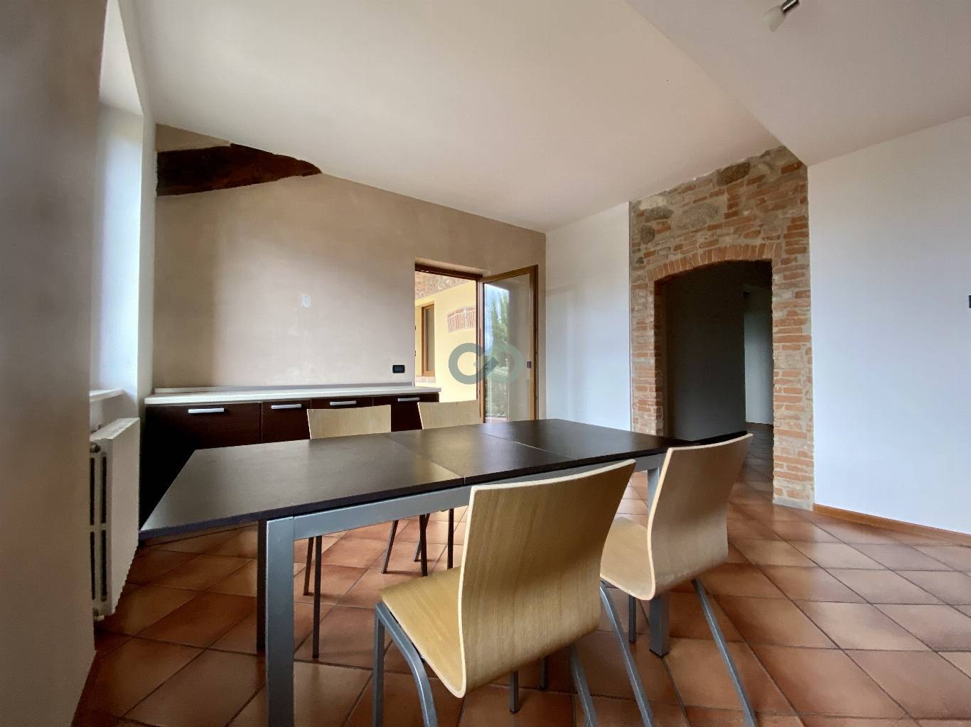 QUADRILOCALE CON GRANDE LOGGIA 4