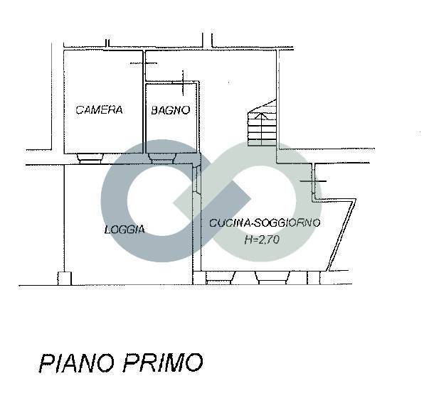 QUADRILOCALE CON GRANDE LOGGIA 2