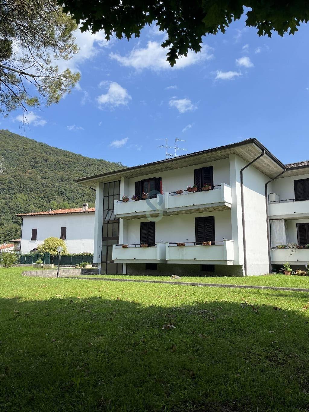 Trilocale con Balconi 1