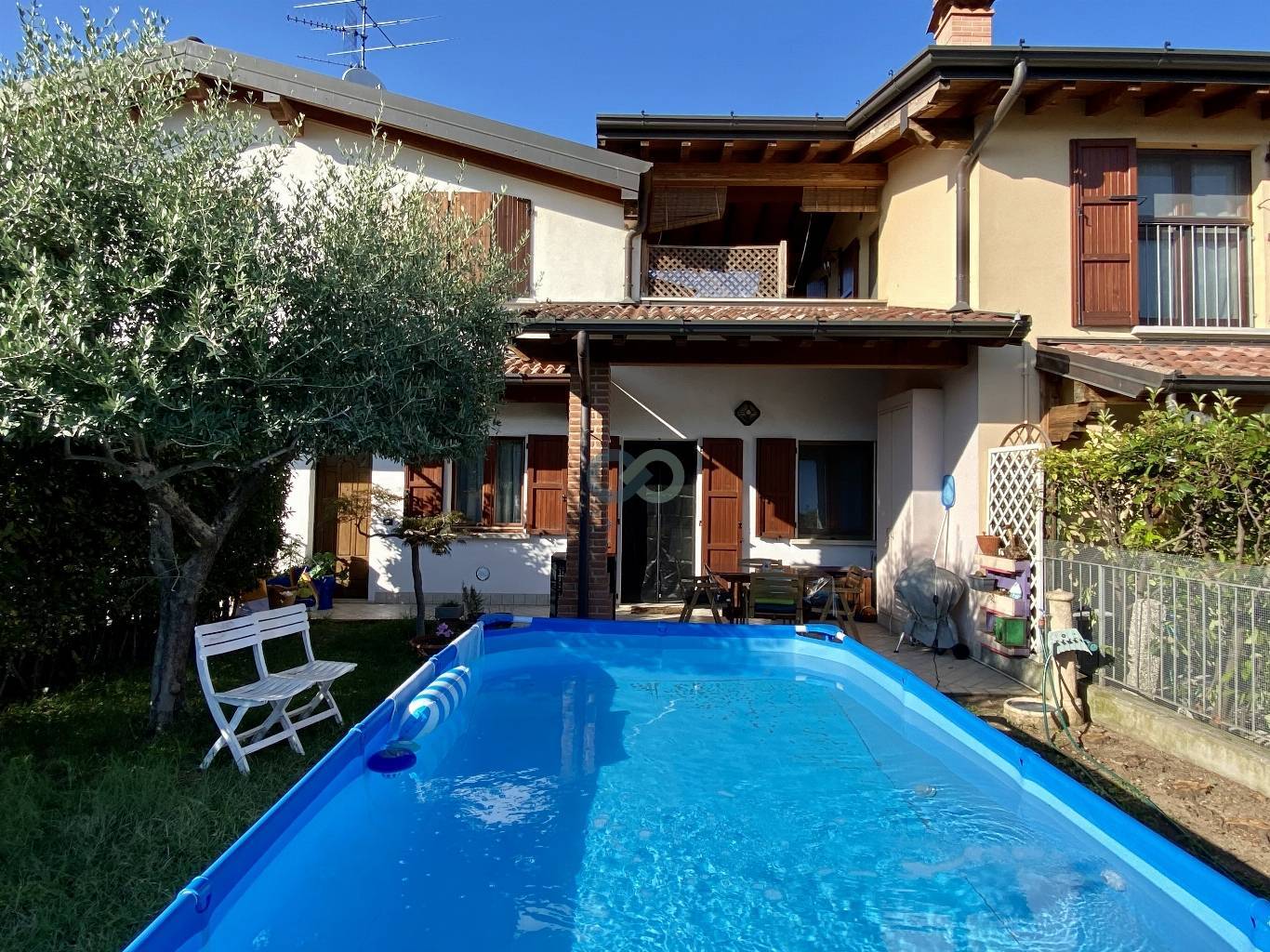 TRILOCALE CON GIARDINO 20