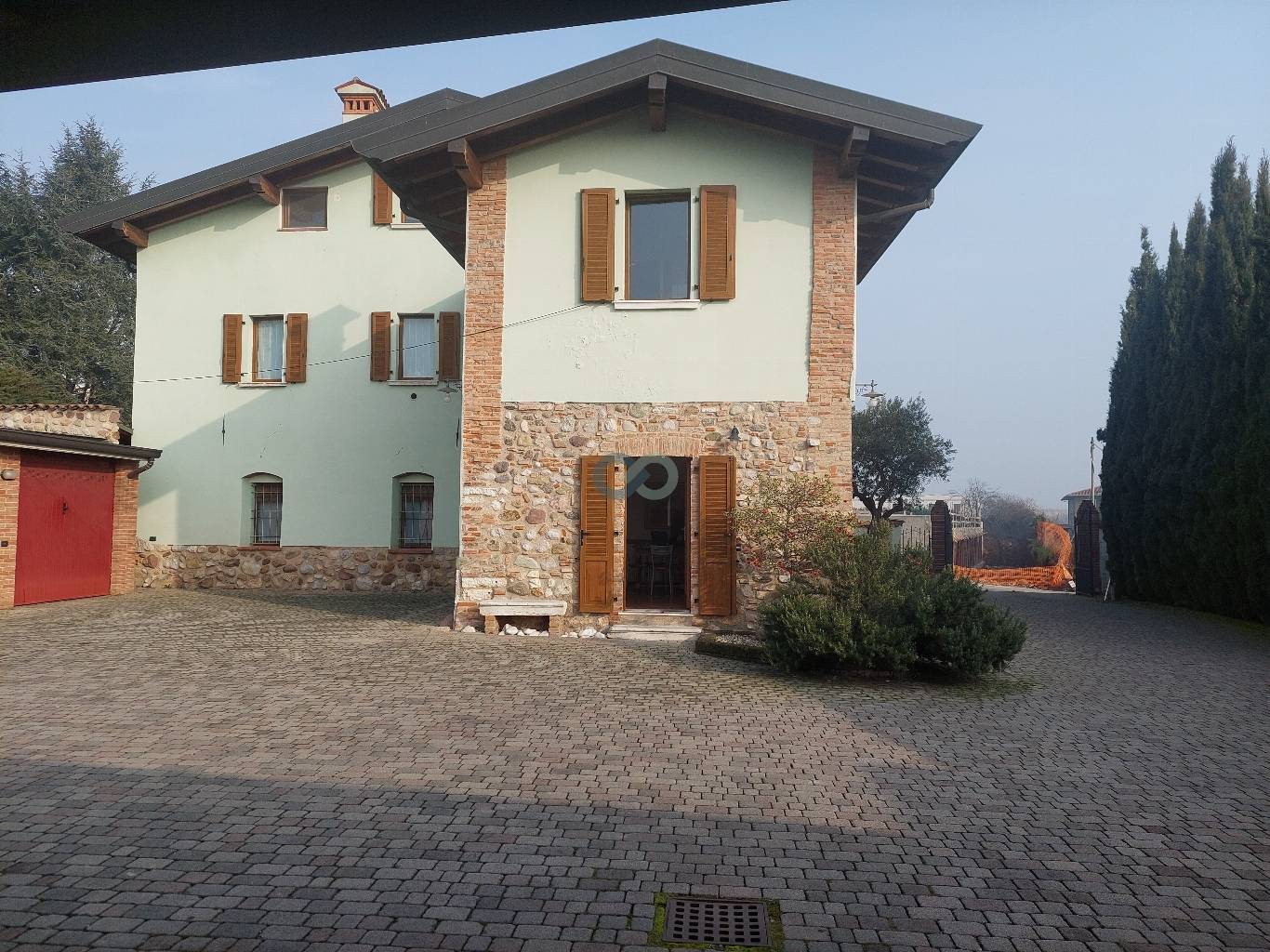 VIA COGOZZO DI SOTTO 4