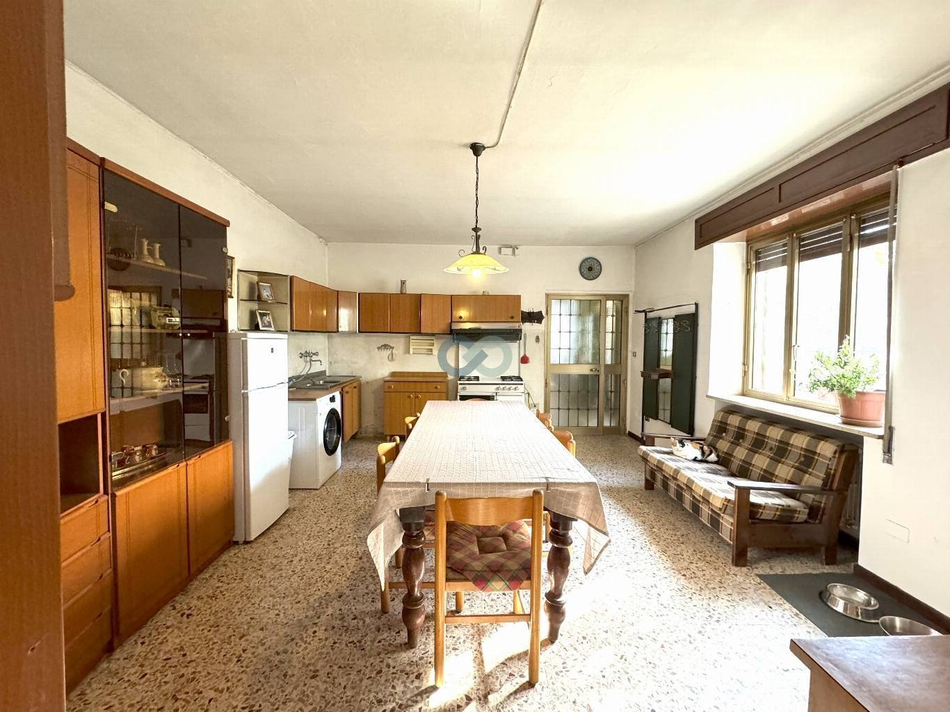 RUSTICO CON TERRENO 4