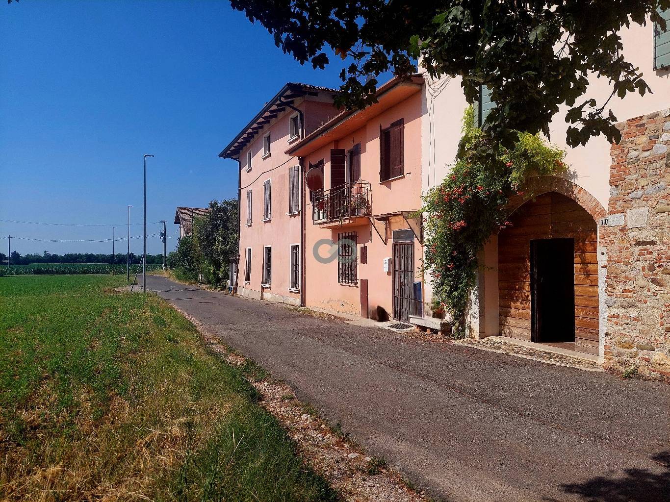 PORZIONE DI CASA TERRA CIELO 1