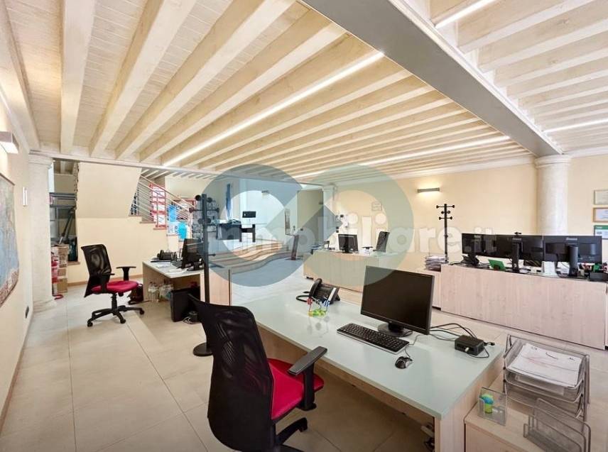 Ufficio con Soppalco 3