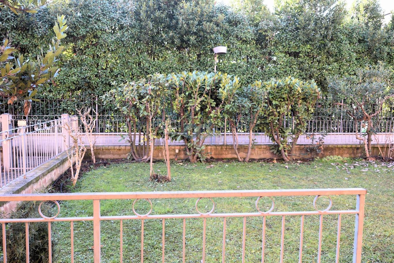 Trilocale con giardino 6