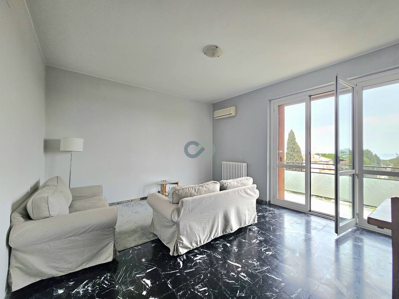 QUADRILOCALE VISTA LAGO 4