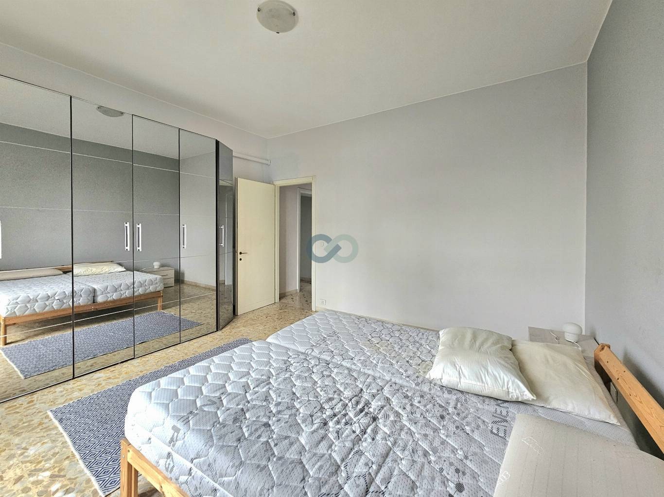 QUADRILOCALE VISTA LAGO 12