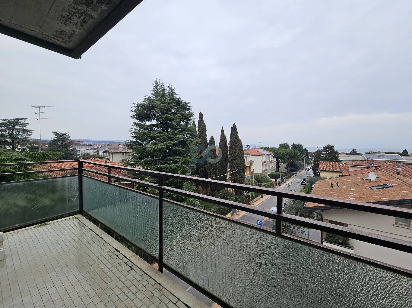 QUADRILOCALE VISTA LAGO 17