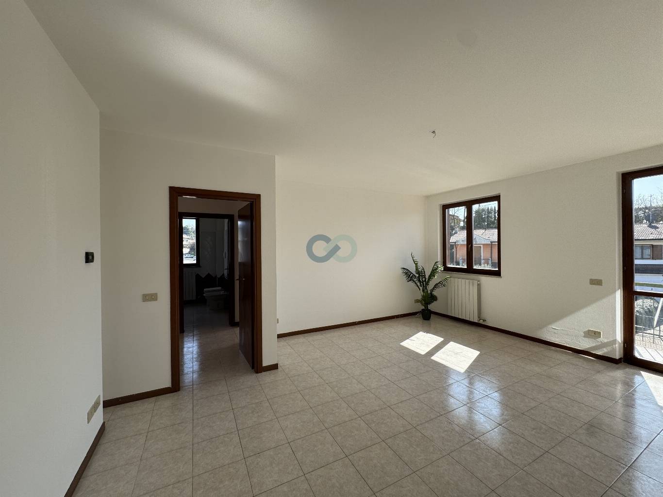 BILOCALE con CANTINA e GARAGE 8