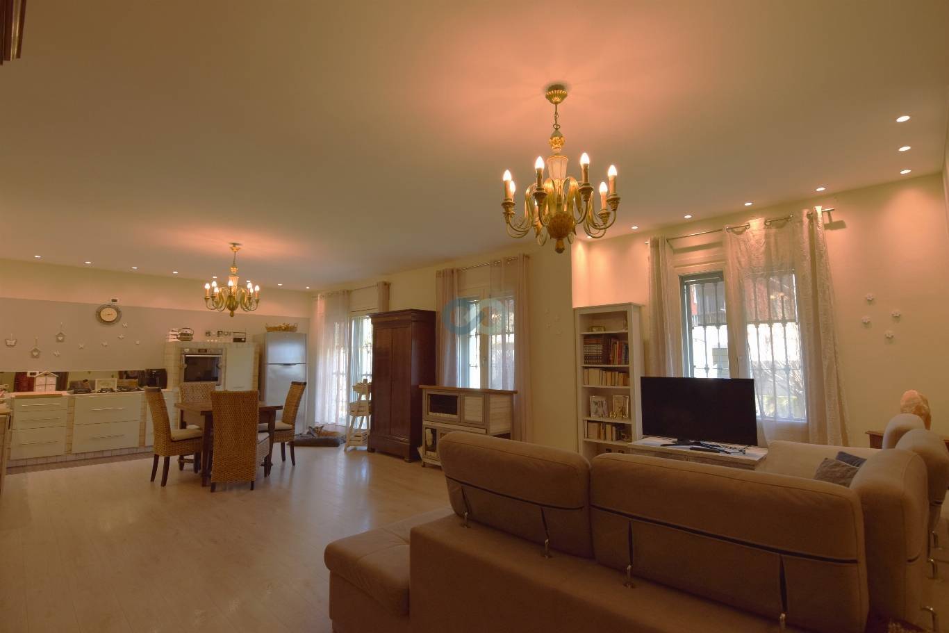 VILLA BIFAMILIARE 25