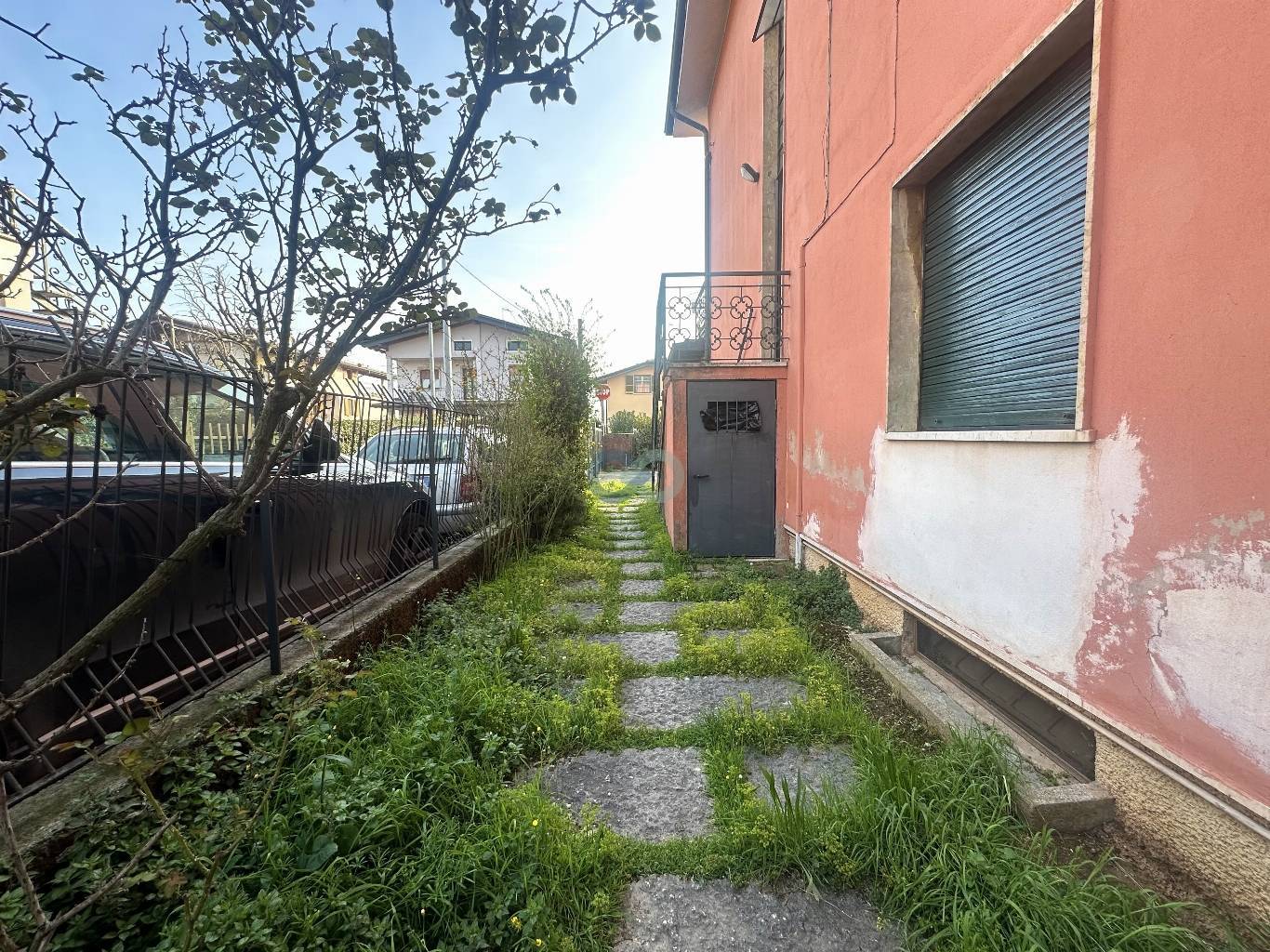 QUADRILOCALE IN CENTRO 15