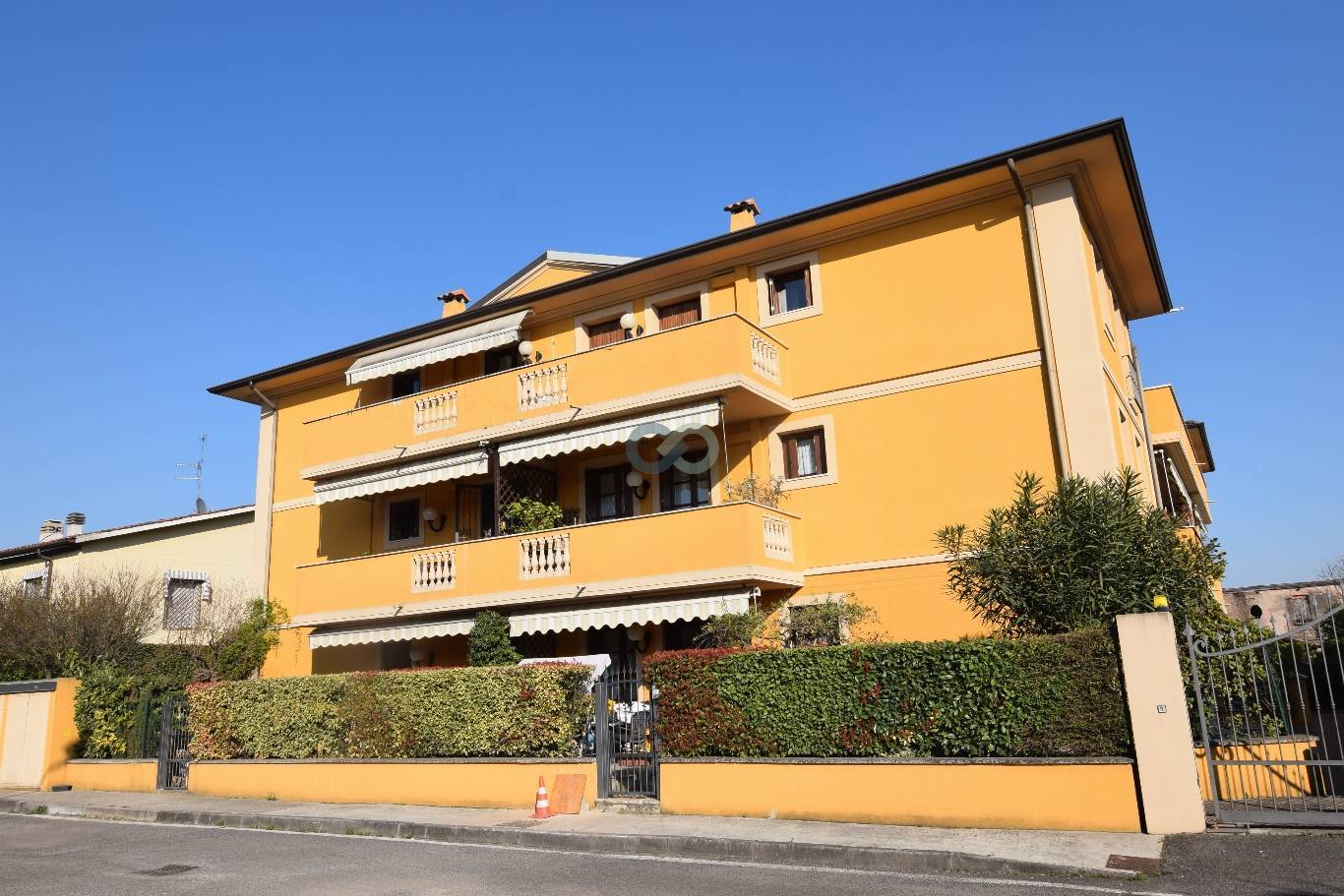 TRILOCALE CON TERRAZZO 3