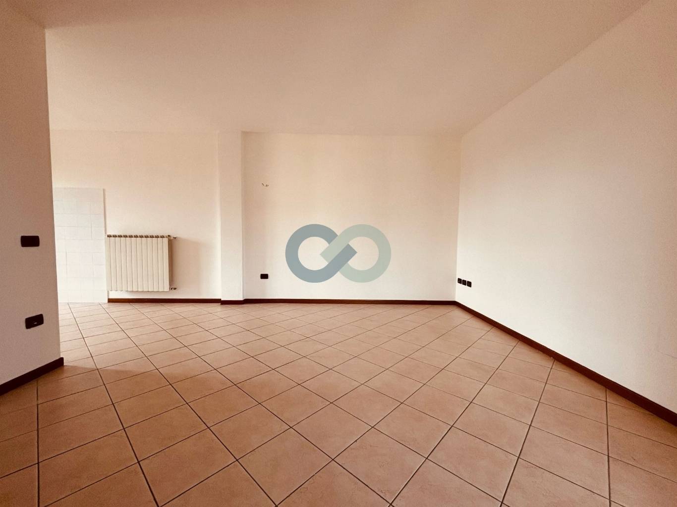 TRILOCALE CON TERRAZZO 28