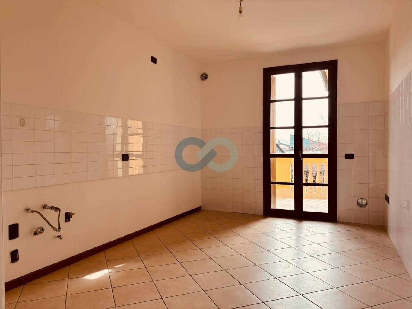 TRILOCALE CON TERRAZZO 27