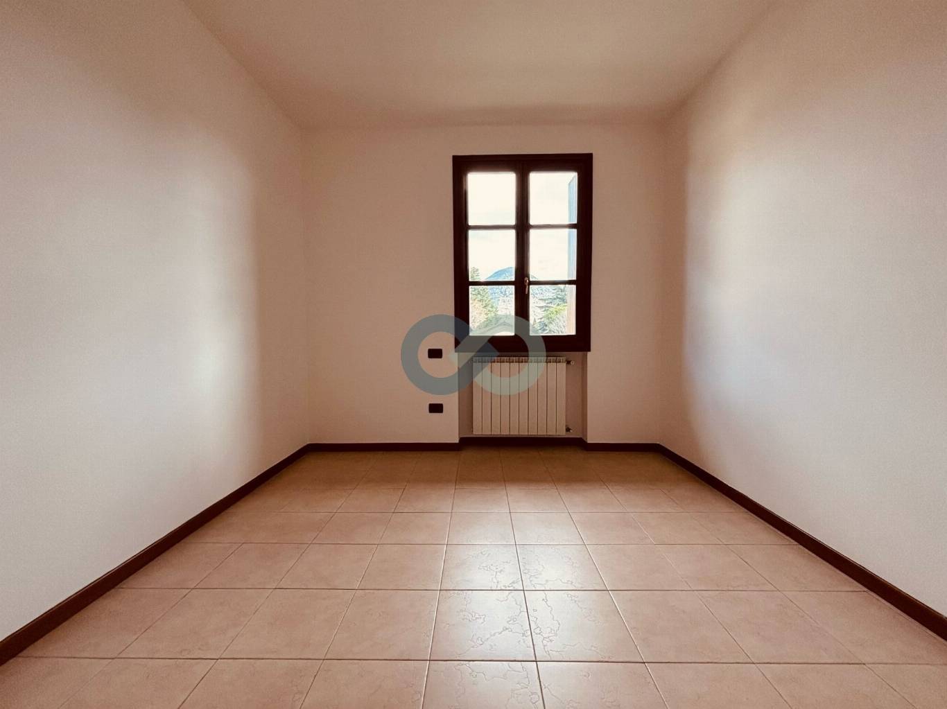 TRILOCALE CON TERRAZZO 34